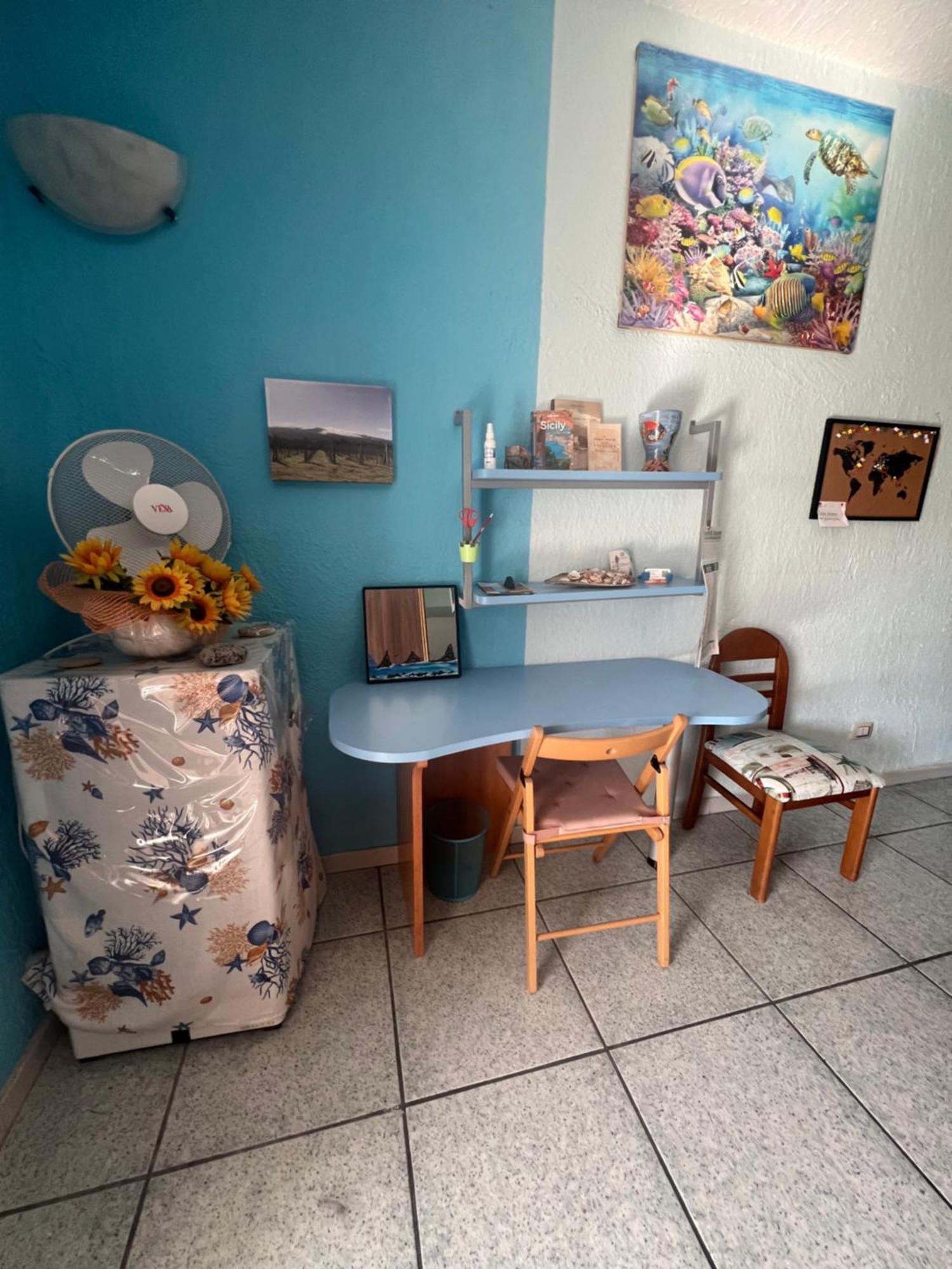Sea View 2 Bedroom Vacation Apartment Giardini Naxos Eksteriør billede